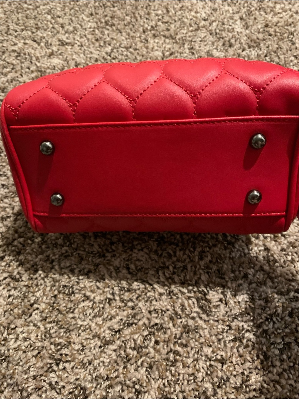 Betsey Johnson Red Quilted Heart Satchel with Detachable Strap - Picture 4 of 7